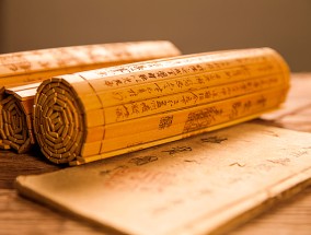 文科的盛行有一种经济上行时期的美｜编辑部聊天室
